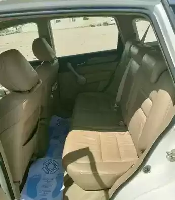 Использовал Honda CR-V Продается в Доха #7327 - 1  image 